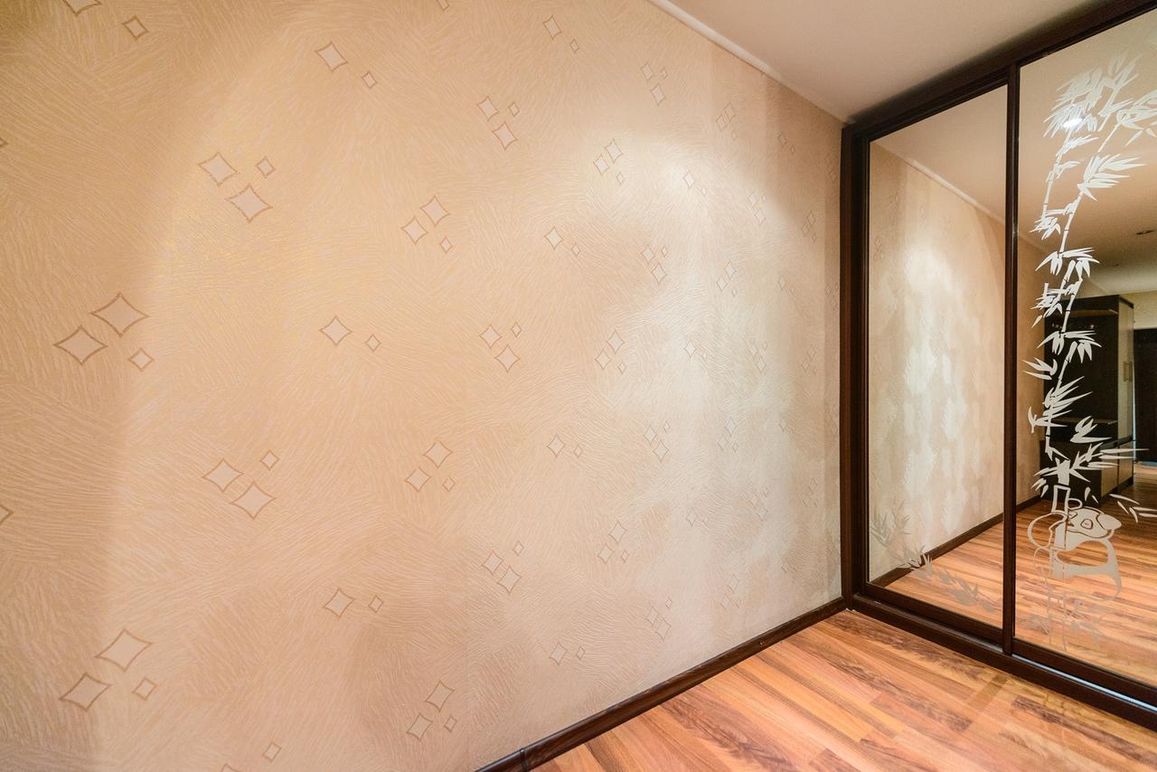 Apartment On Hryhoriia Chuprynky Κίεβο Εξωτερικό φωτογραφία
